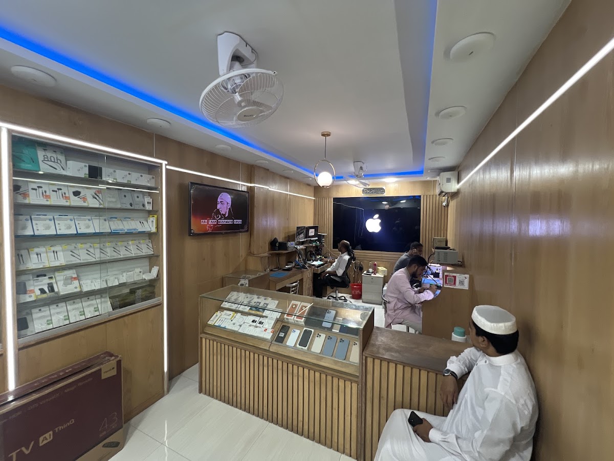 Showroom with iPhones, accessories and spare parts on display